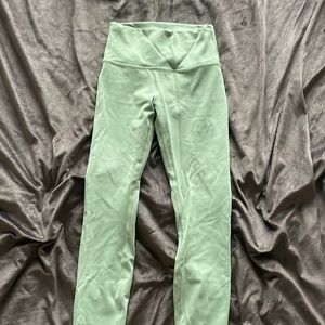 BARELY WORN Lululemon Wunder Train Leggings Green Size 6